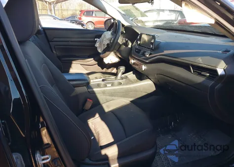 2021 Nissan Altima S Fwd z USA, uszkodzony, nr VIN 1N4BL4BV4MN398571